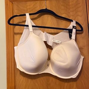NWT Torrid 44DD white t shirt bra